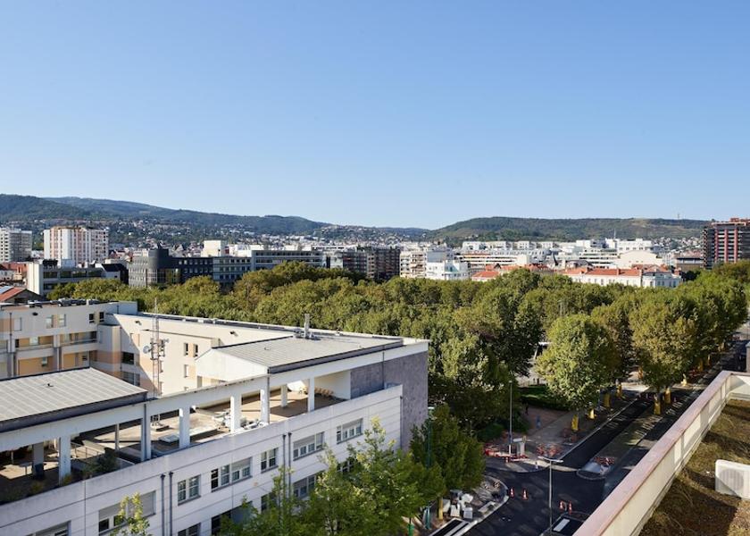 Auvergne-Rhône-Alpes Clermont-Ferrand View from property
