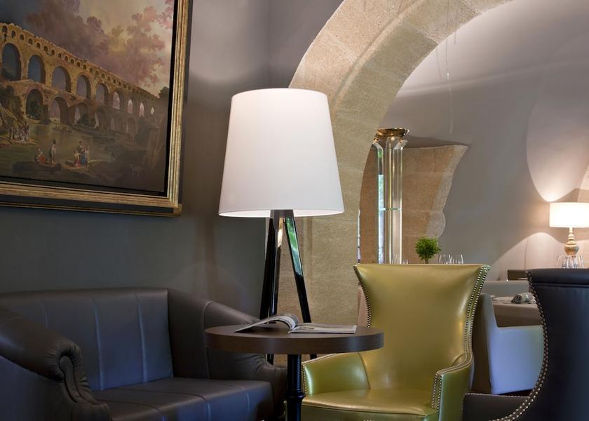 Occitanie Collias Lounge