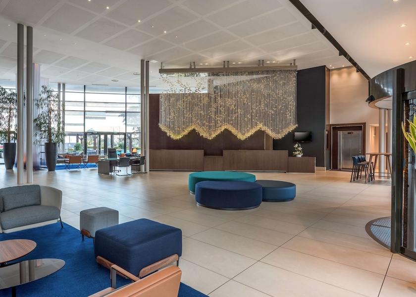 Auvergne-Rhone-Alpes Evian-les-Bains Lobby