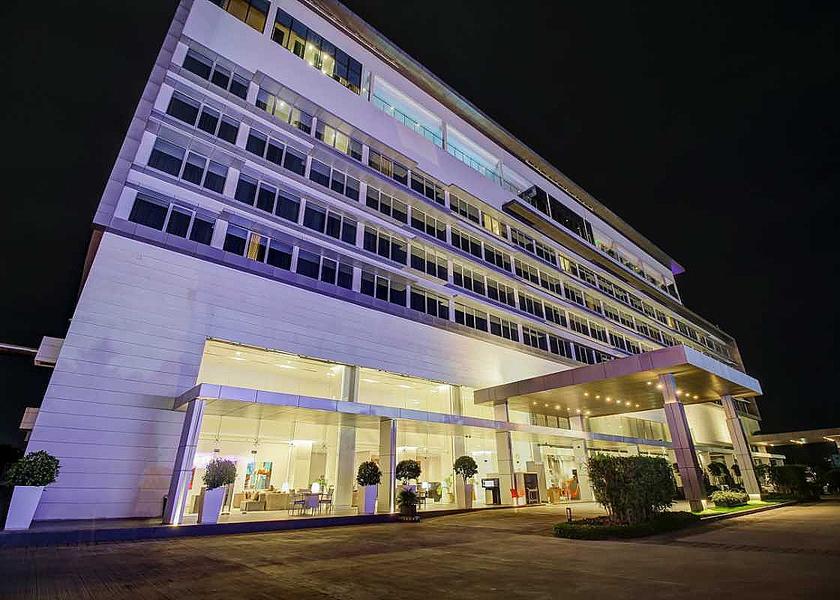 Maharashtra Pune Hotel Exterior