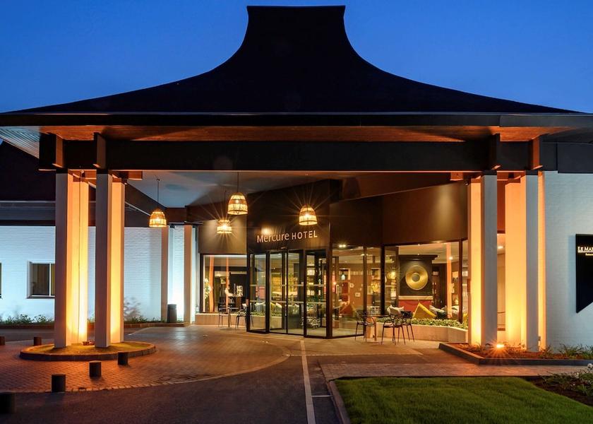 Hauts-de-France Marcq-en-Baroeul Ropes course (team building)