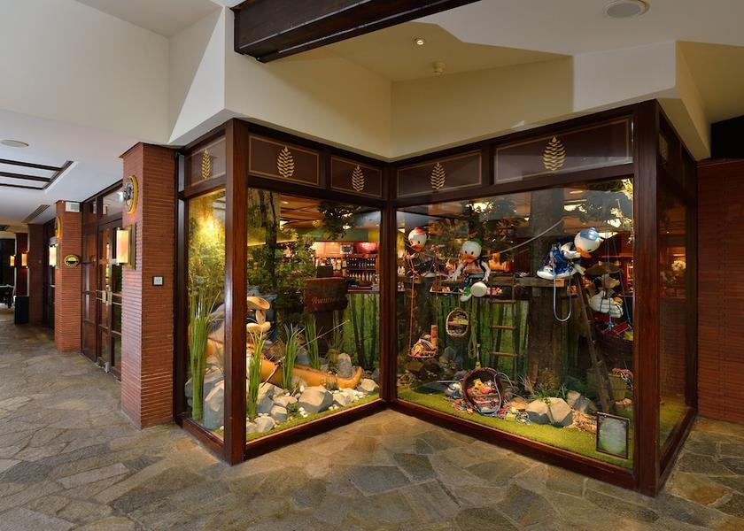 Ile-de-France Coupvray Gift Shop