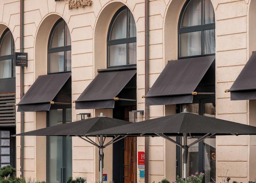 Provence - Alpes - Cote d'Azur Marseille Front of property