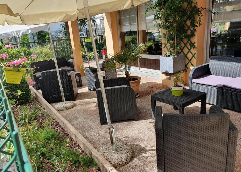 Provence - Alpes - Cote d'Azur Martigues garden