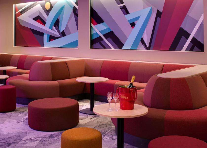 Occitanie Montpellier Bar (on property)