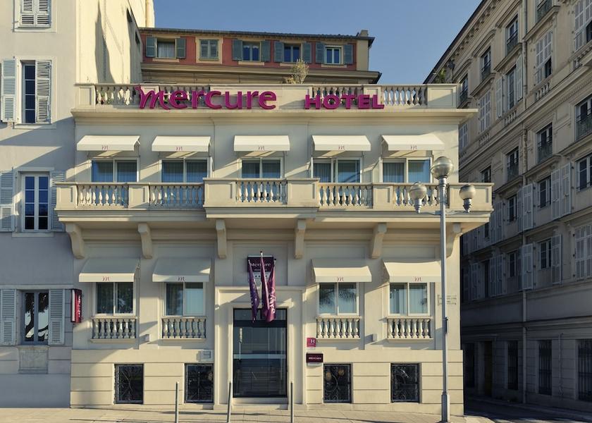 Provence - Alpes - Cote d'Azur Nice Facade