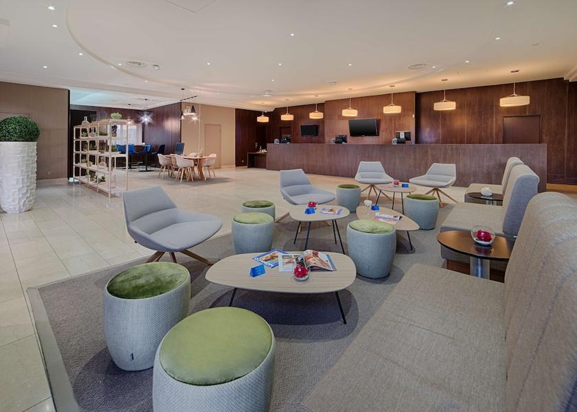 Provence - Alpes - Cote d'Azur Nice Lobby