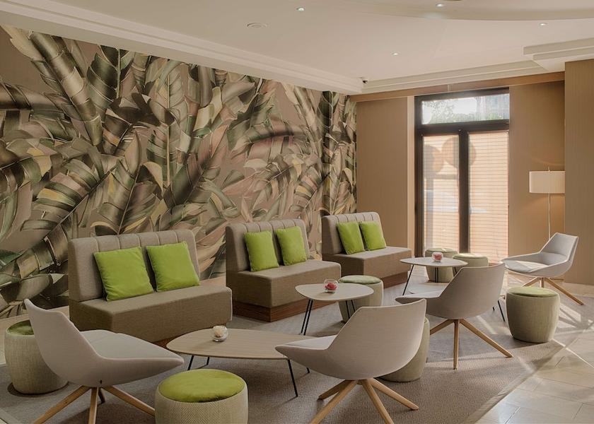 Provence - Alpes - Cote d'Azur Nice Lobby
