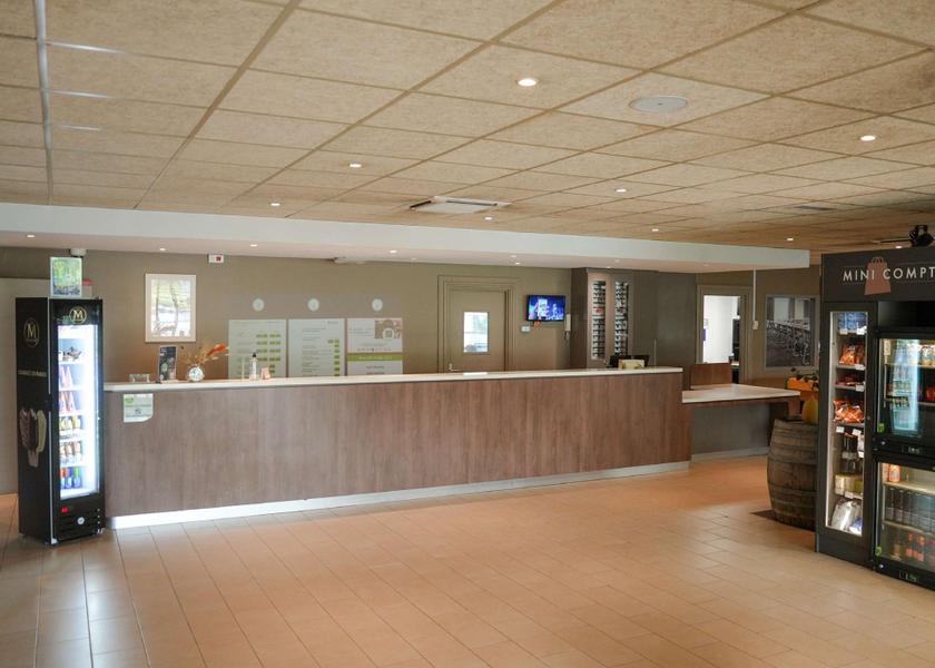 Ile-de-France Roissy-en-France lobby