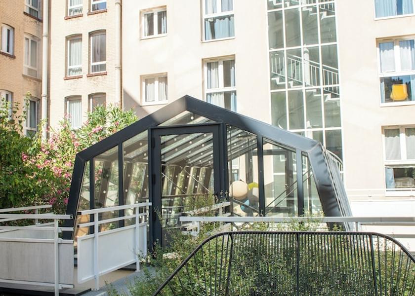 Île-de-France Issy-les-Moulineaux Rooftop terrace