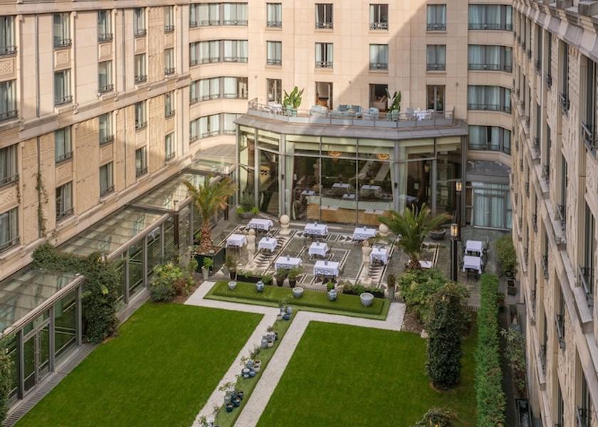 Ile-de-France Paris Garden View