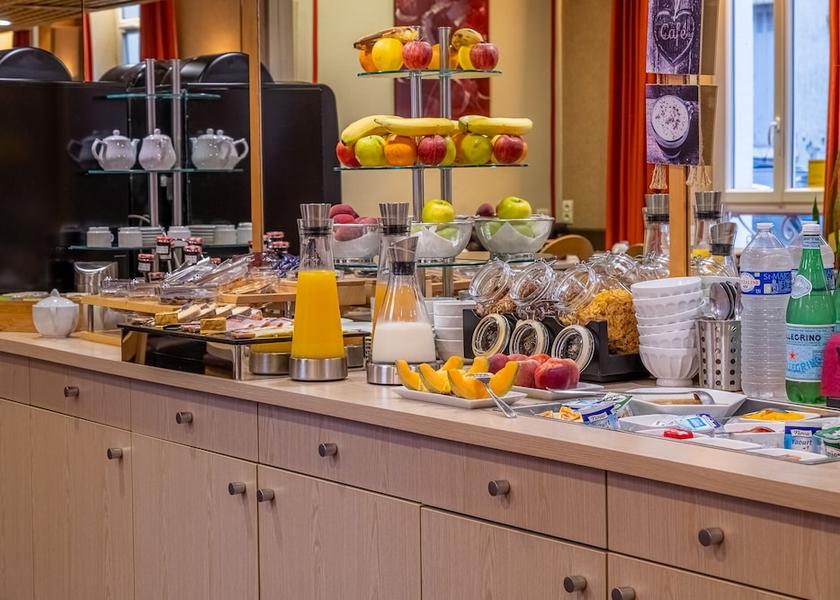 Nouvelle-Aquitaine Périgueux Breakfast buffet