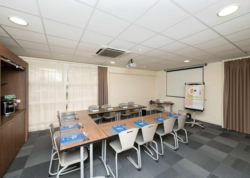 Grand Est Reims Meeting facility