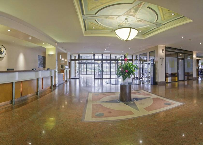 Ile-de-France Roissy-en-France Lobby