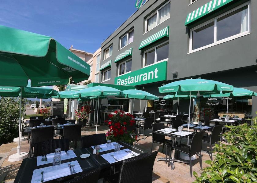 Auvergne-Rhone-Alpes Thoiry Terrace