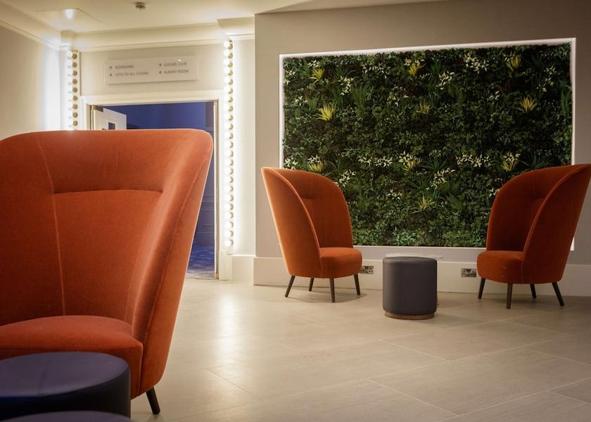England Borehamwood Lobby