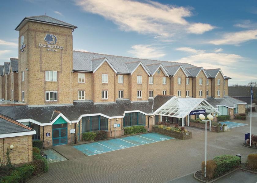 England Borehamwood Exterior Detail