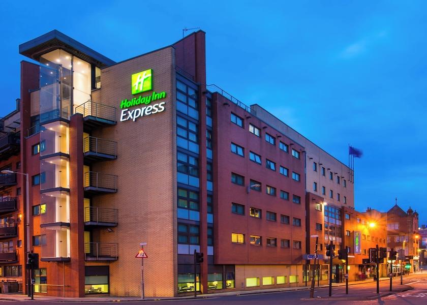 Scotland Glasgow Exterior Detail