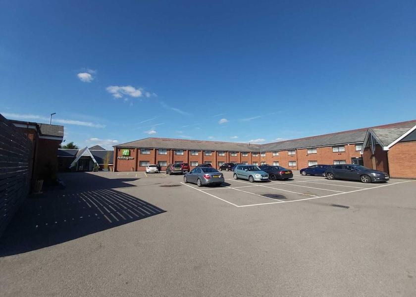 England Wigston Parking