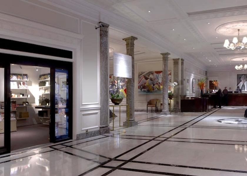 England London Lobby