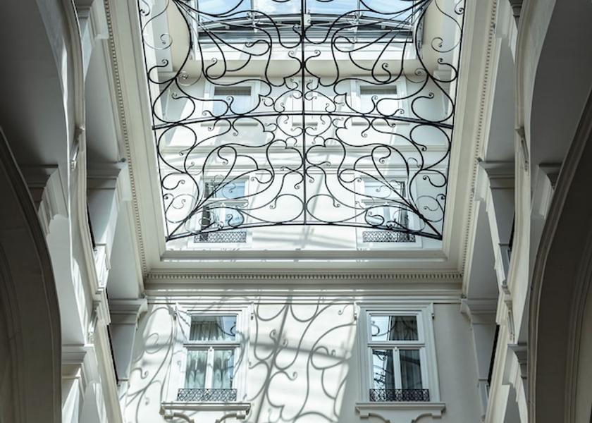  Budapest Hallway