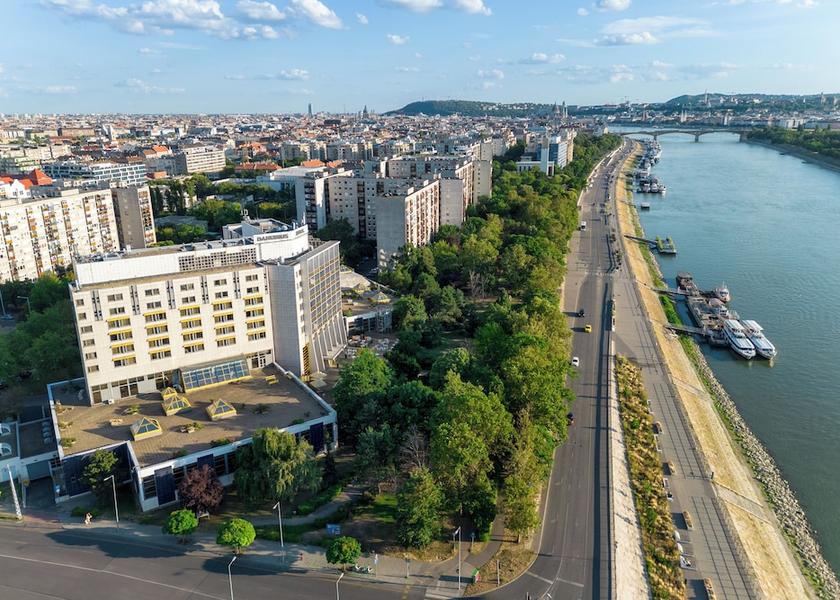 Budapest Exterior Detail