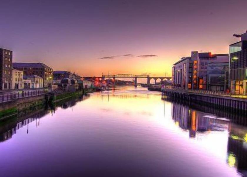 Louth (county) Drogheda Exterior Detail