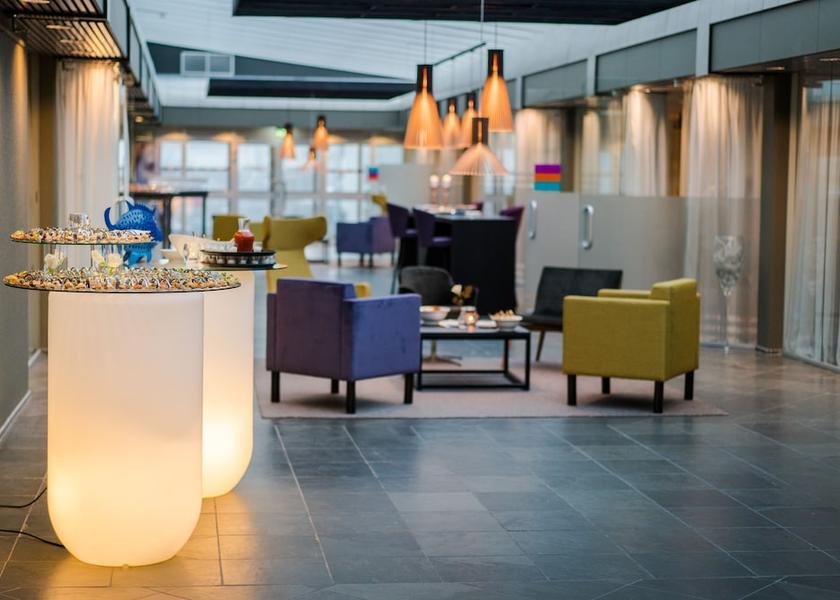 Southern Peninsula Keflavik Lobby