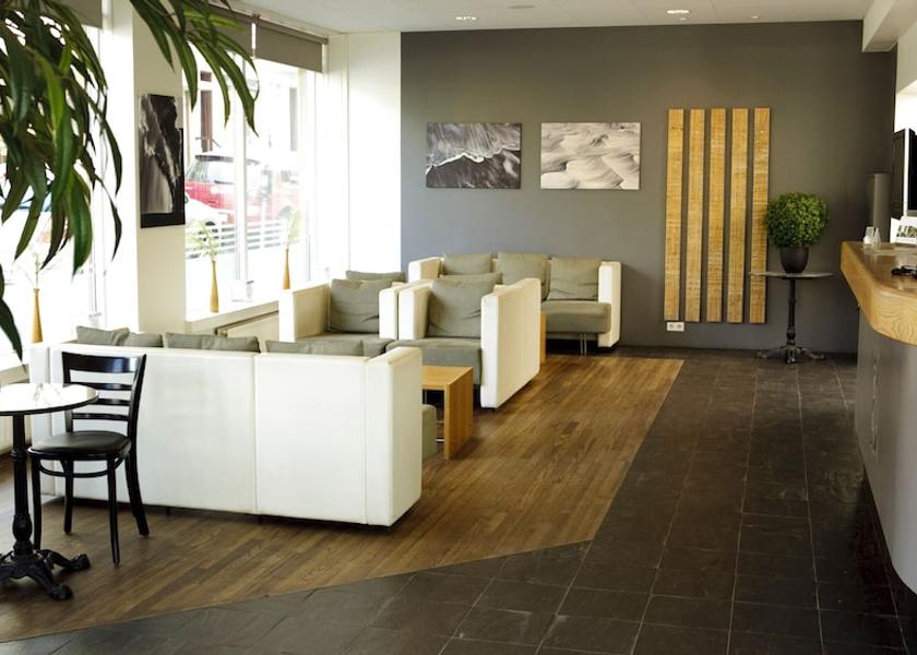 Capital Region Reykjavik Lobby sitting area