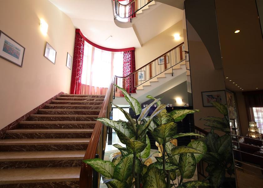 Sicily Acireale Reception