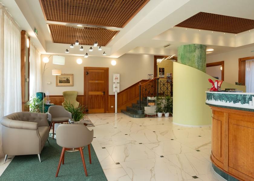 Emilia-Romagna Bologna Food court