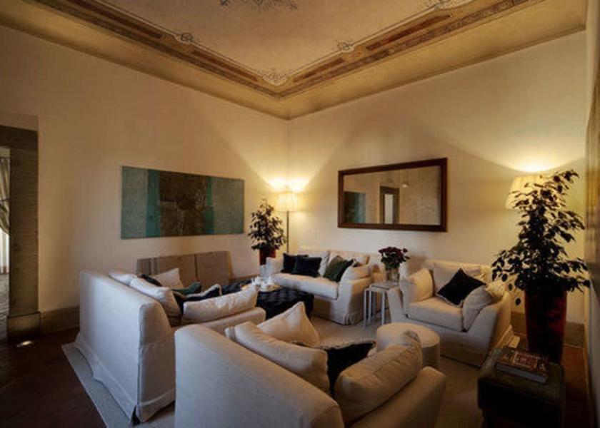 Tuscany Campi Bisenzio Interior