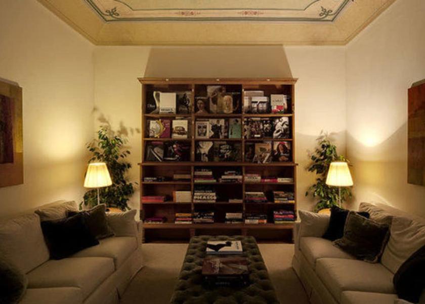 Tuscany Campi Bisenzio Library