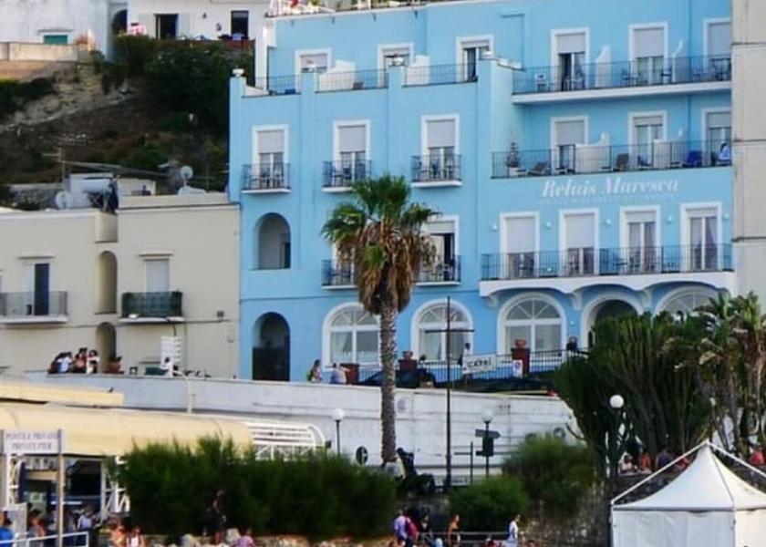 Campania Capri Exterior Detail