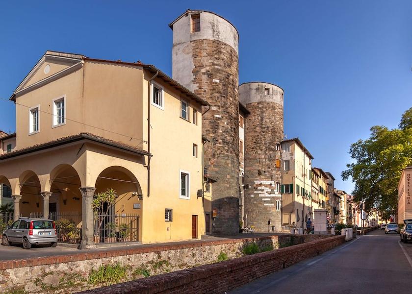 Tuscany Lucca Exterior