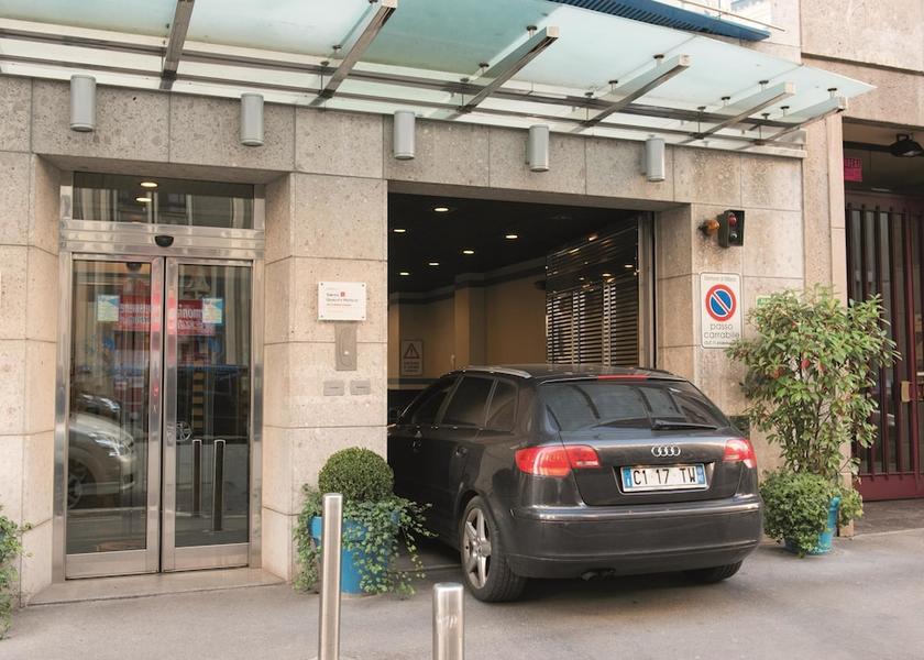Lombardy Milan Parking