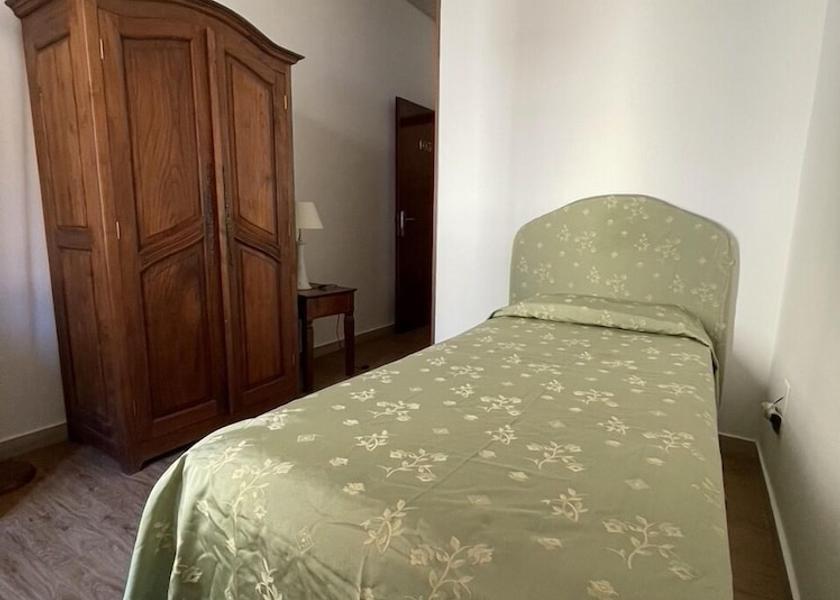 Tuscany Pisa Room