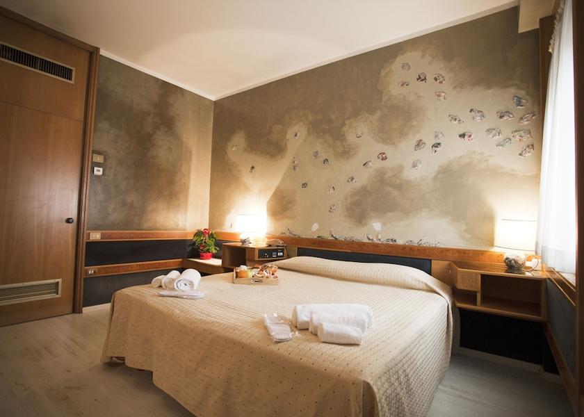 Piedmont Turin Room