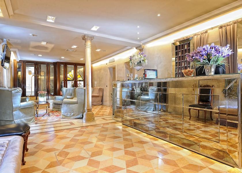 Veneto Venice Lobby