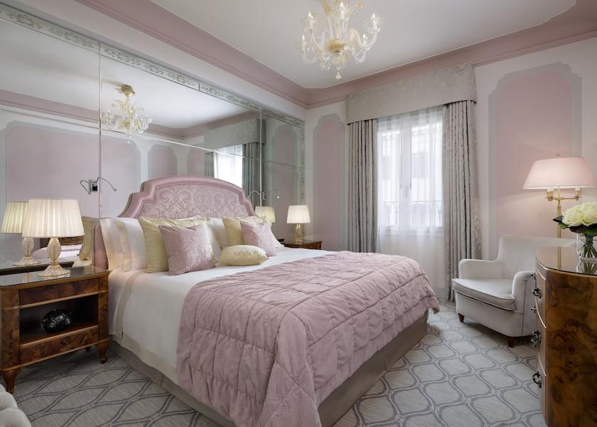 Veneto Venice Room
