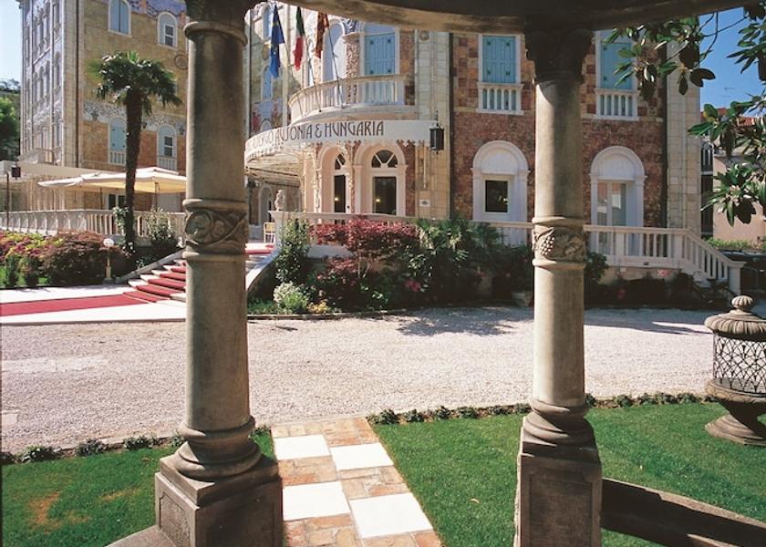Veneto Venice Exterior Detail