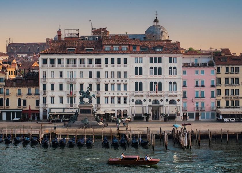 Veneto Venice Exterior