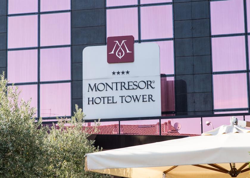 Veneto Bussolengo Exterior Detail