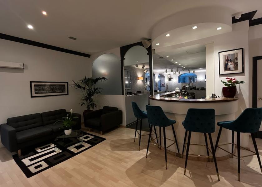 Provence-Alpes-Côte d'Azur Èze Reception