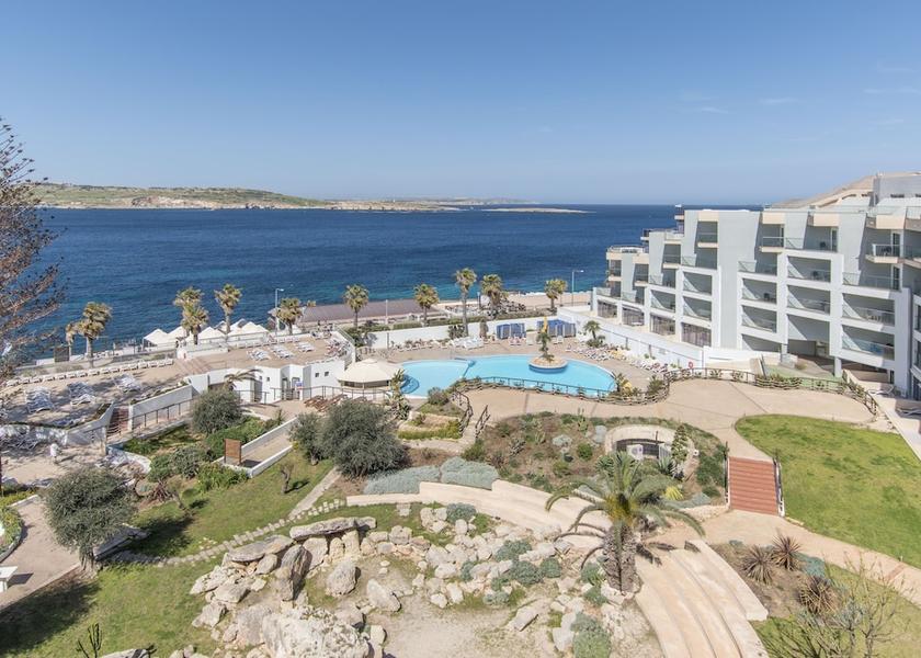 Northern Region St. Paul's Bay Terrace/patio