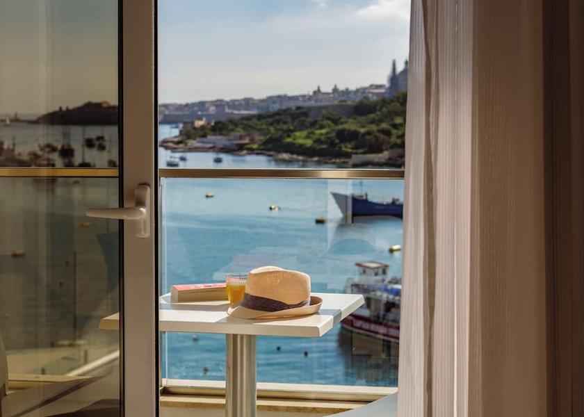 Central Region Gzira Room
