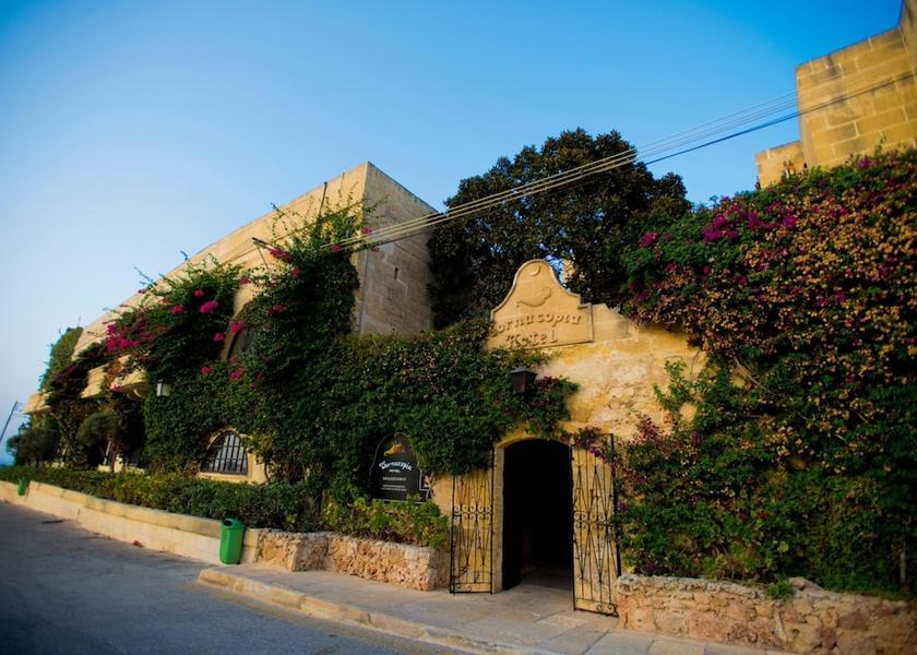  Xaghra Exterior Detail