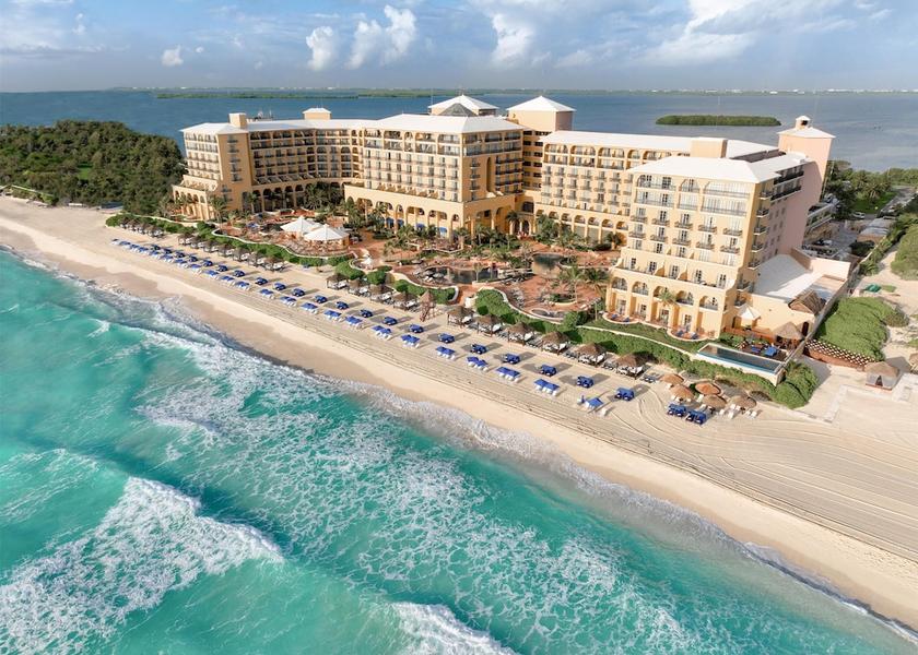 Quintana Roo Cancun Exterior