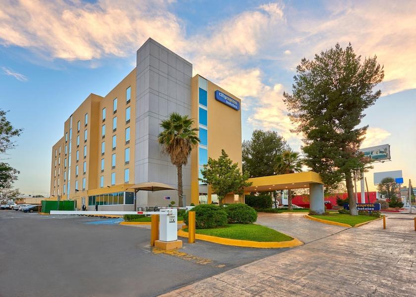 Coahuila Saltillo Exterior