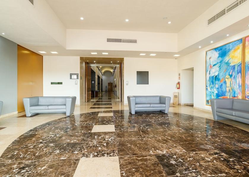 Coahuila Torreon Lobby